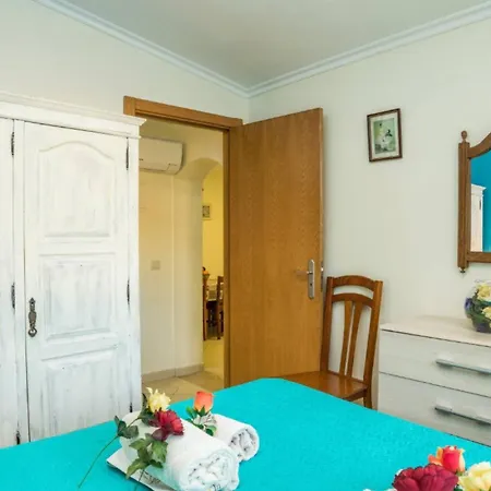 T1 Anastacio Apartment