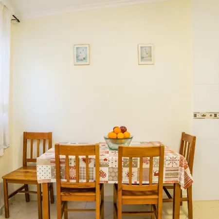 T1 Anastacio Apartment